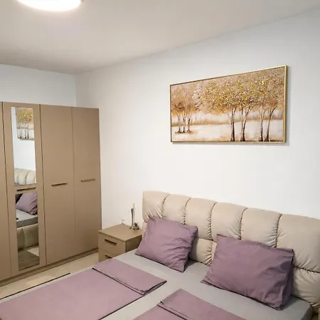 Nadezhda Appartement *